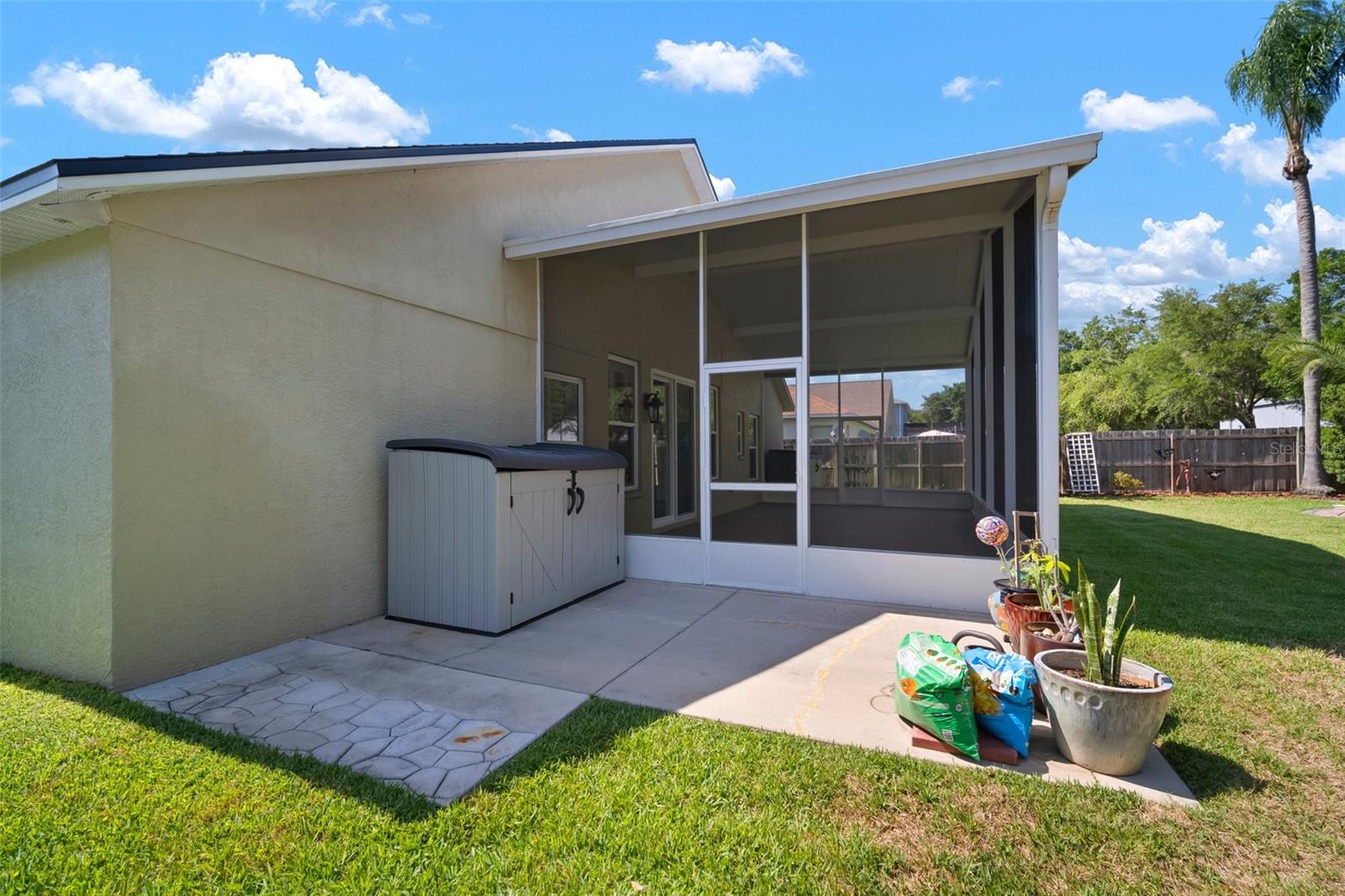 Listing photo id 55 for 1226 Baycrest Drive