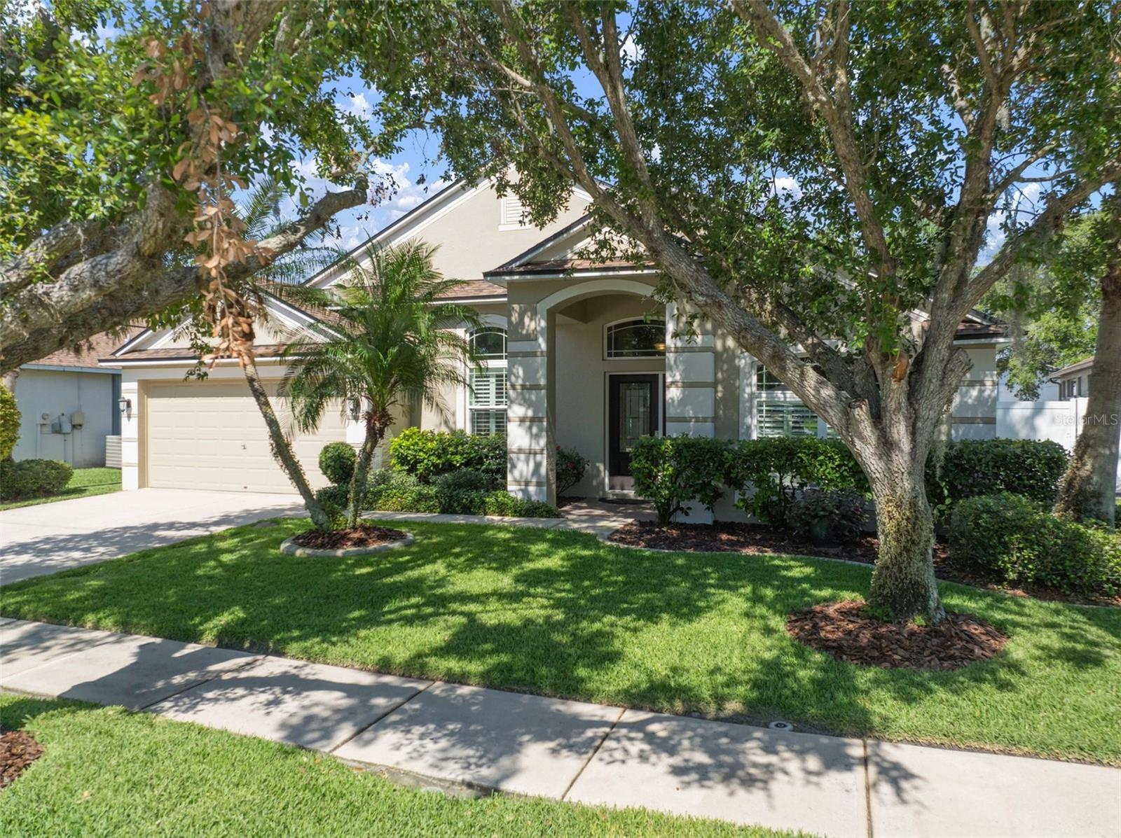 Listing photo id 66 for 1226 Baycrest Drive