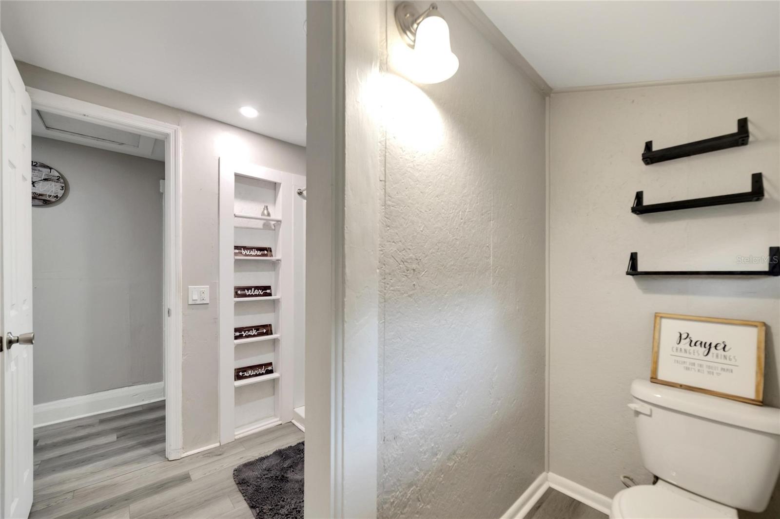 Image 33 of 41 For 4209 14th Street