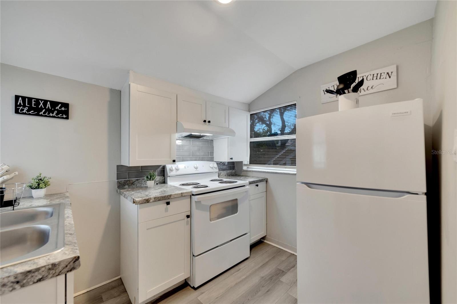 Image 9 of 41 For 4209 14th Street