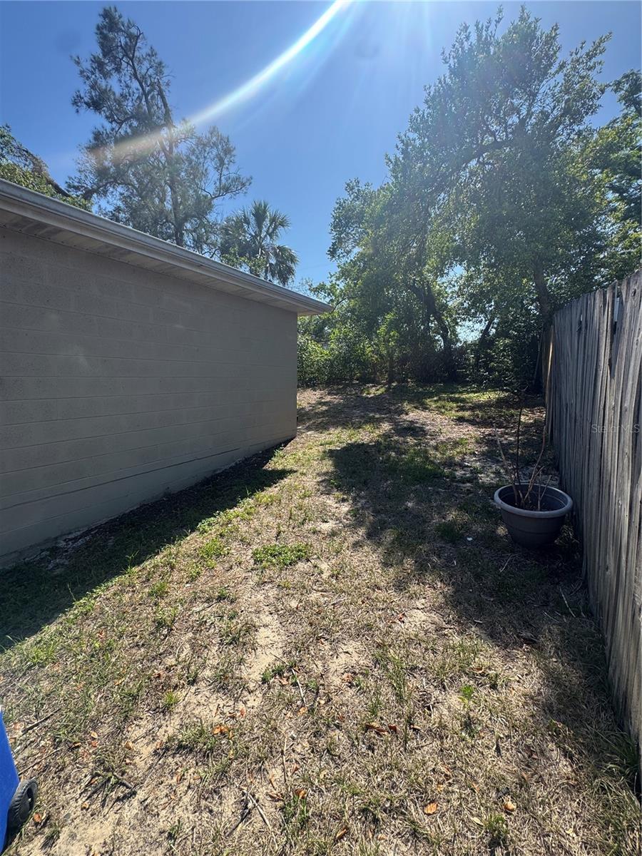 Image 19 of 21 For 3710 57th Street