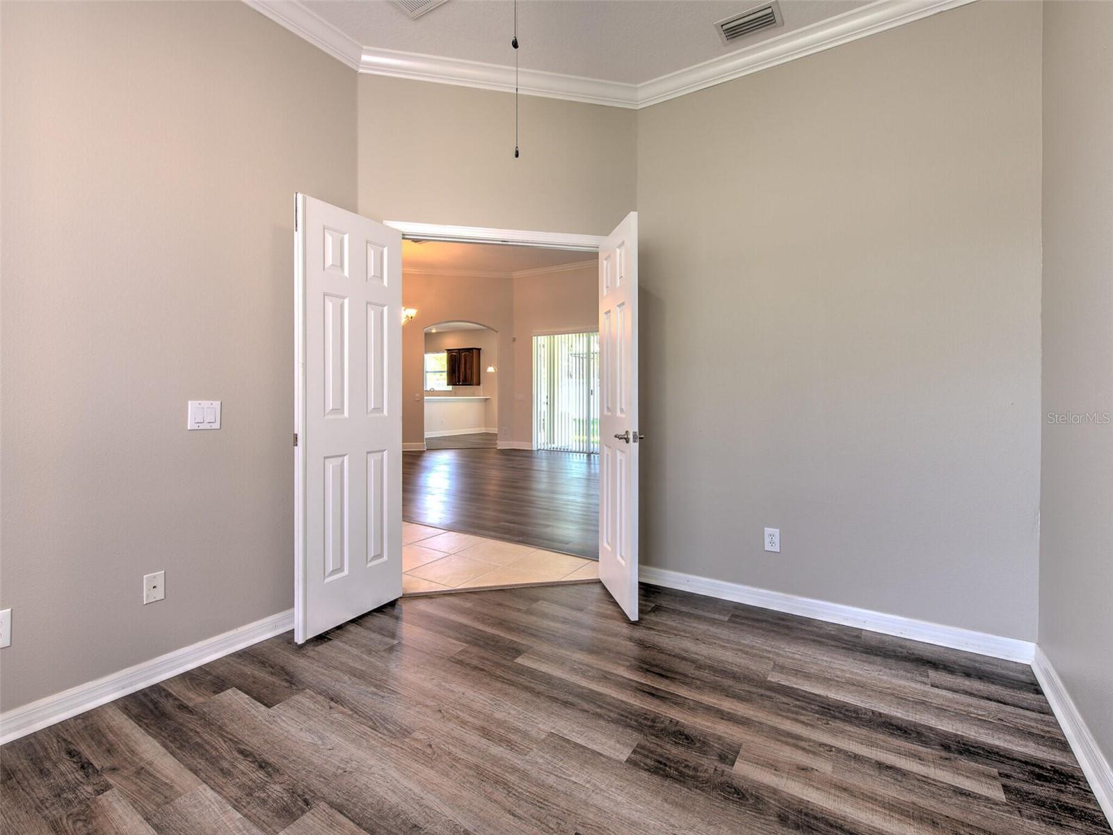 Image 14 of 52 For 20810 Lake Talia Boulevard