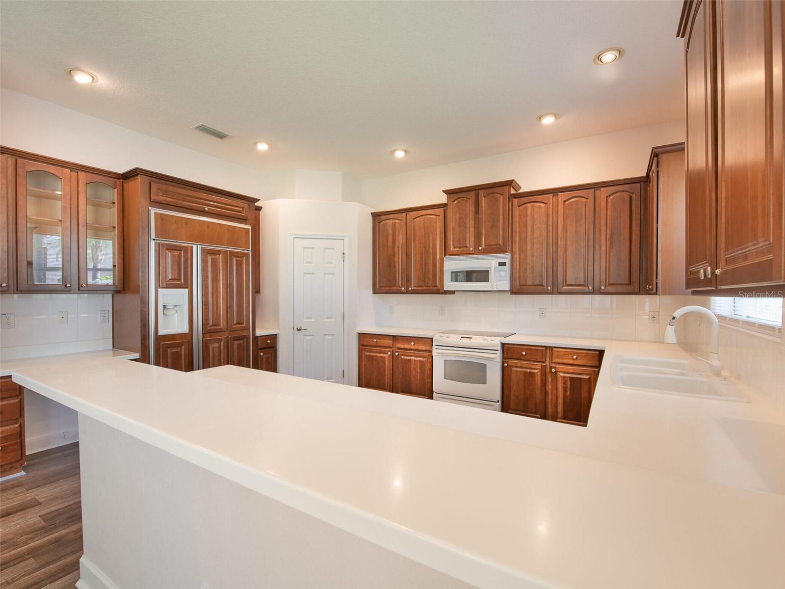 Image 24 of 52 For 20810 Lake Talia Boulevard