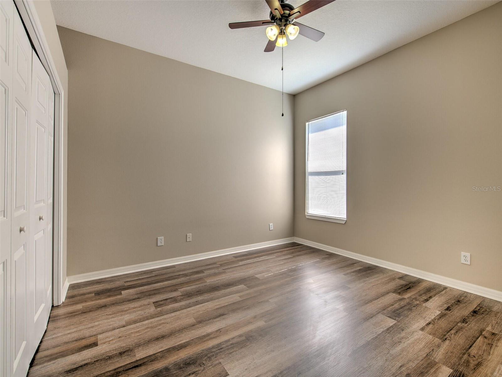 Image 35 of 52 For 20810 Lake Talia Boulevard