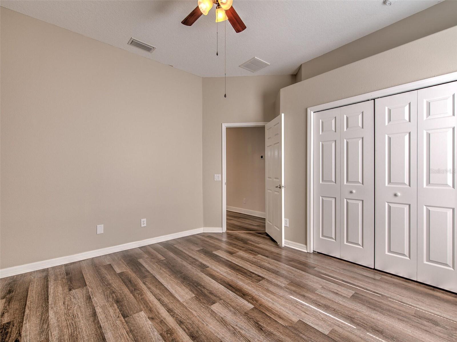 Image 38 of 52 For 20810 Lake Talia Boulevard