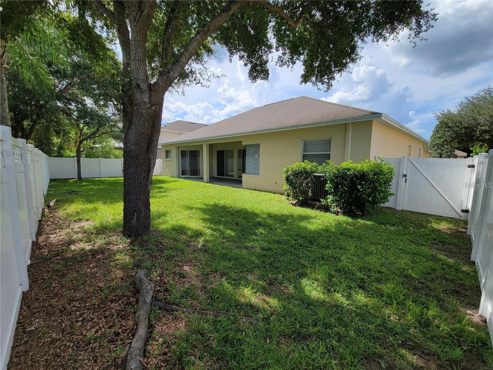 Image 44 of 52 For 20810 Lake Talia Boulevard