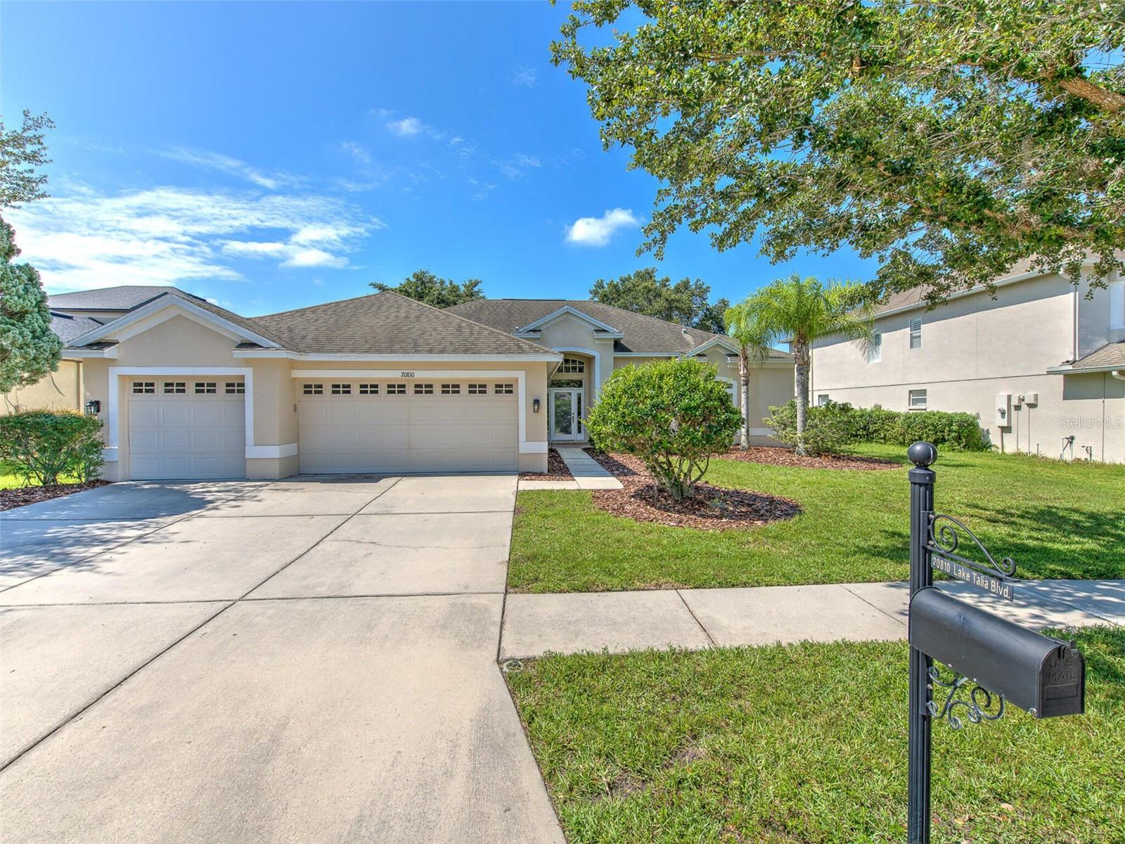 Image 5 of 52 For 20810 Lake Talia Boulevard