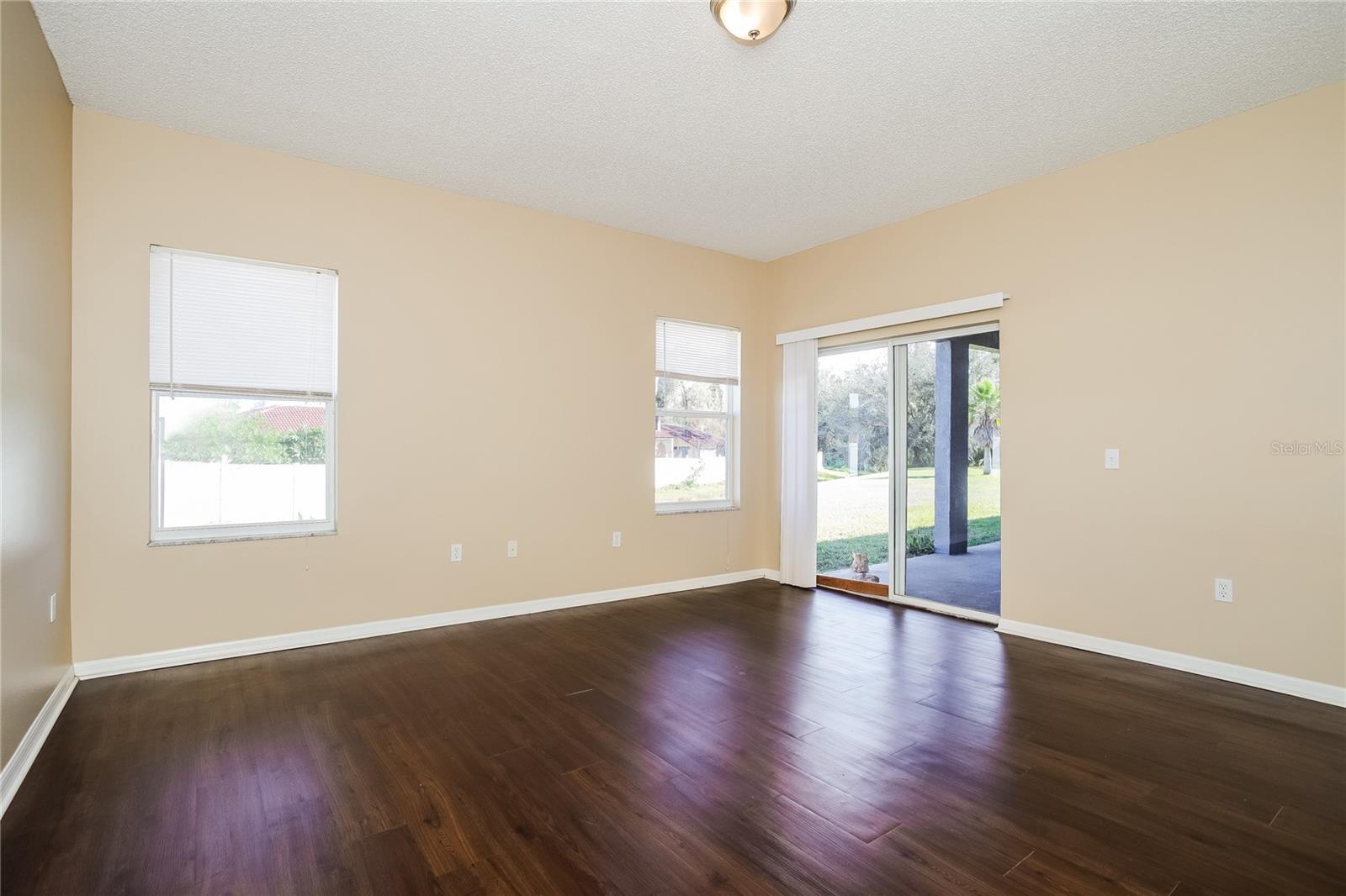 Image 6 of 16 For 4526 Ficus Tree Road