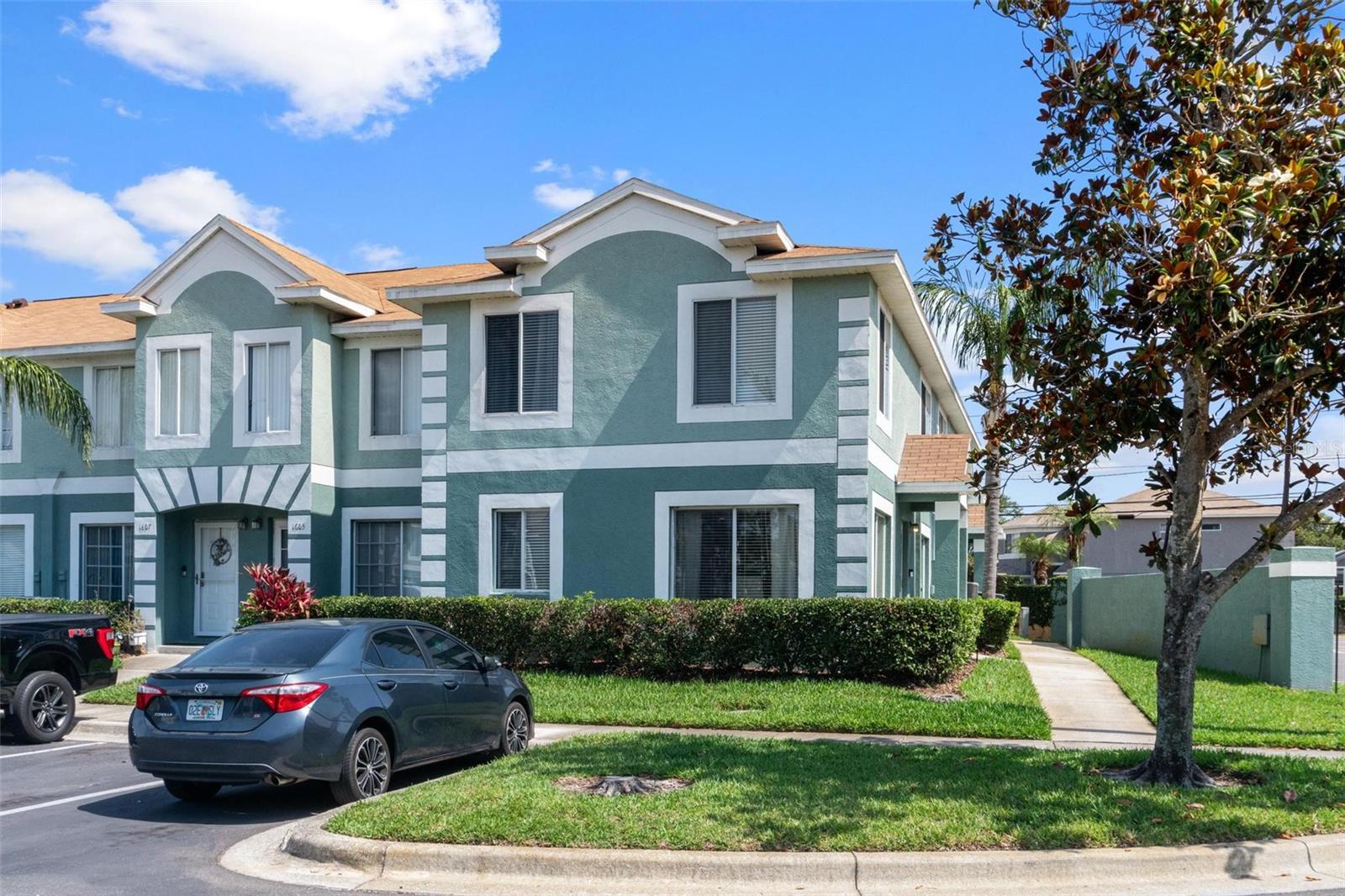 Listing photo id 0 for 1603 Fluorshire Drive