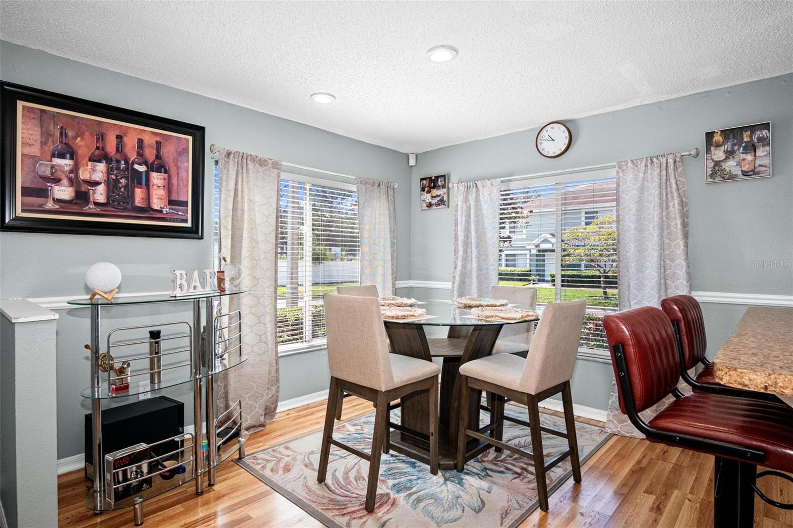 Listing photo id 4 for 1603 Fluorshire Drive