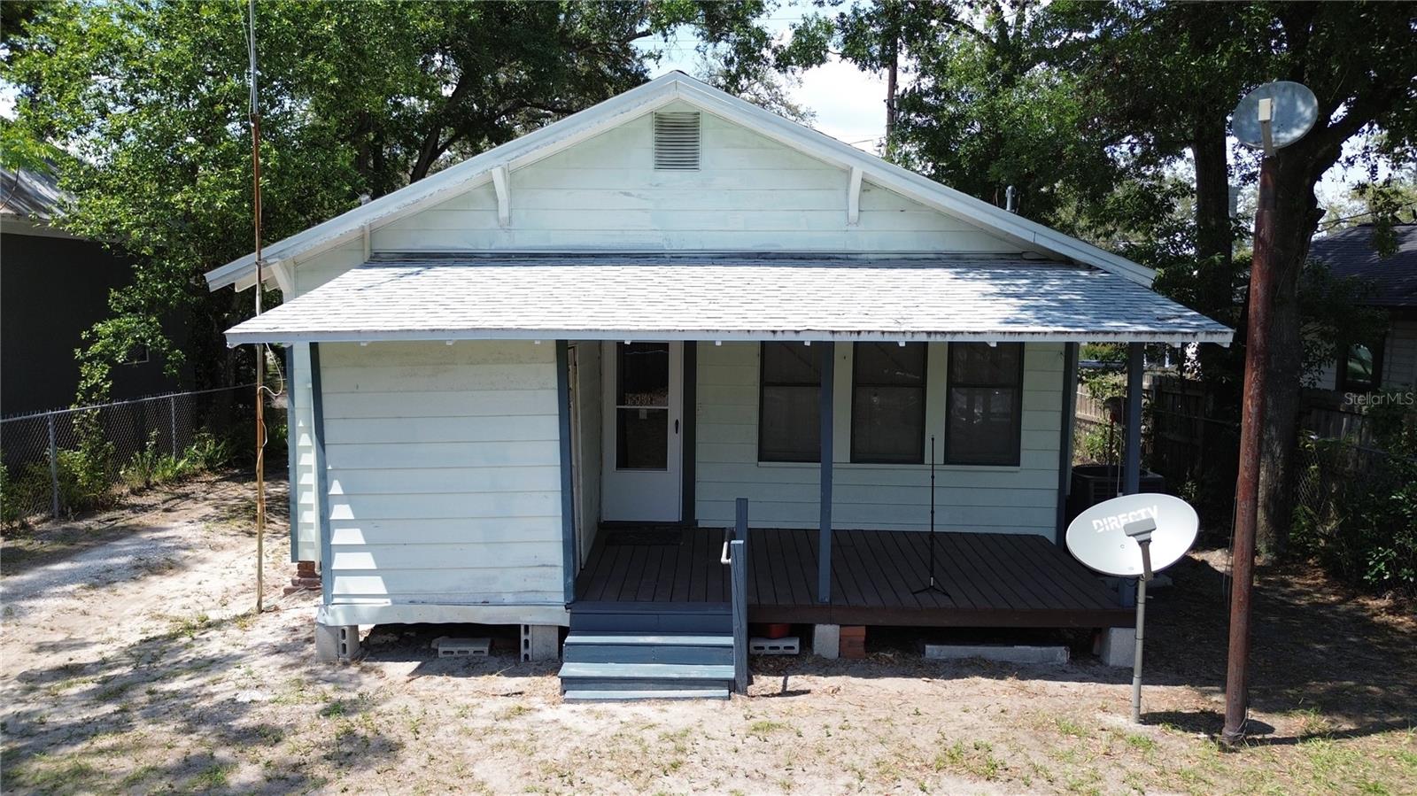 Image 10 of 29 For 1221 Osborne Avenue