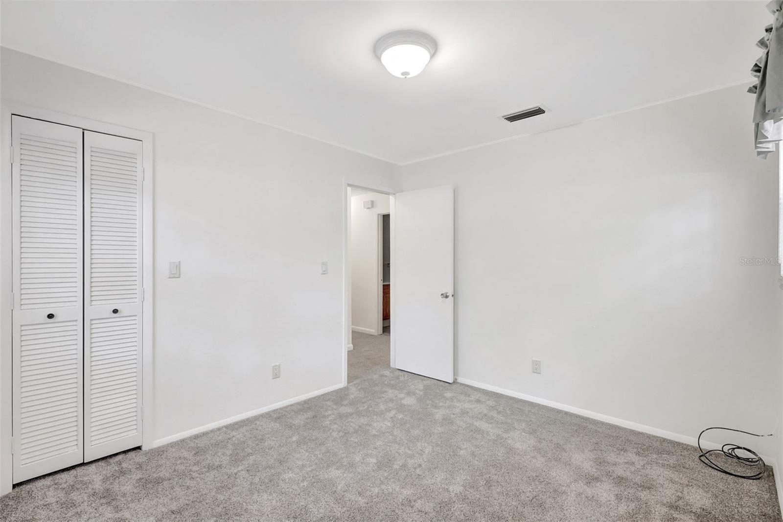 Image 21 of 48 For 706 56th Street