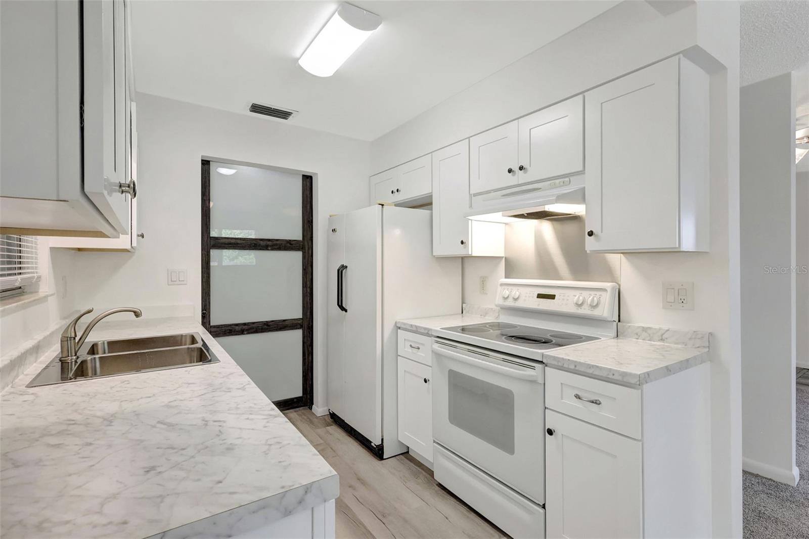 Image 5 of 48 For 706 56th Street