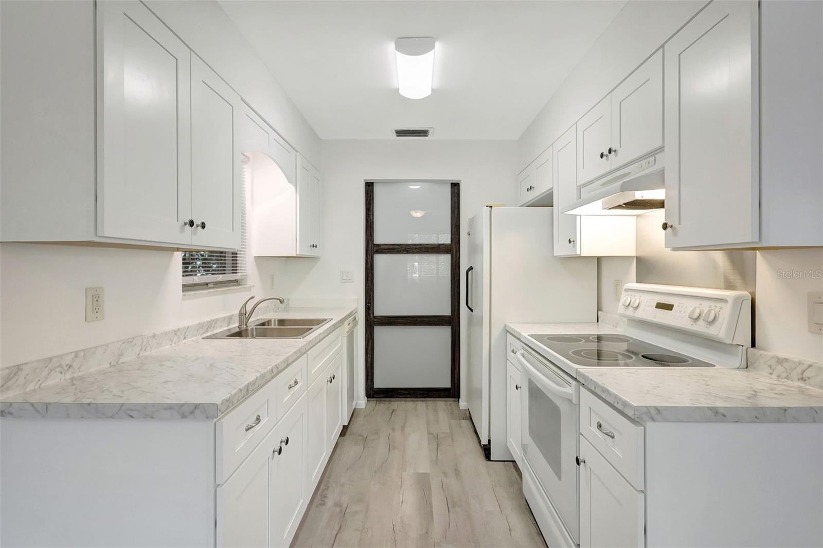 Image 7 of 48 For 706 56th Street