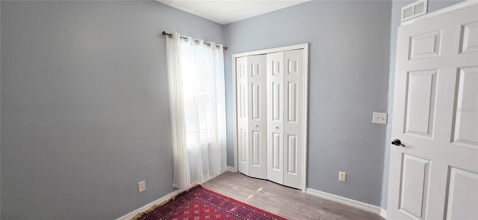 Image 7 of 13 For 15124 Deer Meadow Dr