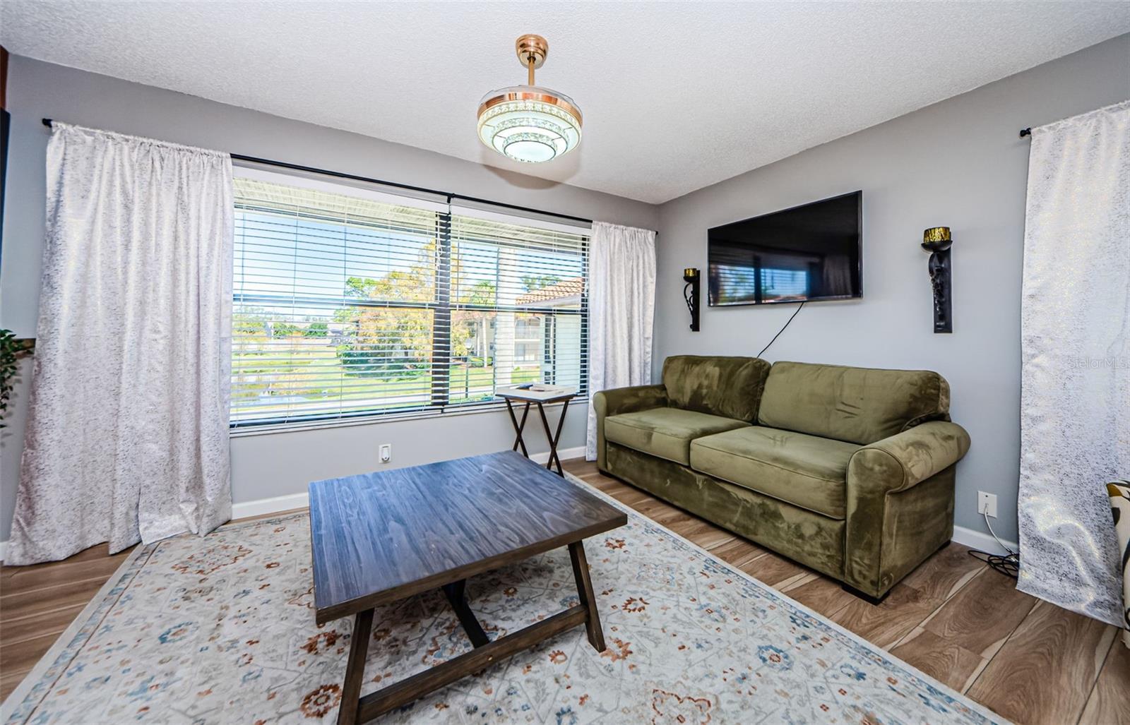 Image 8 of 40 For 2112 Hammock Pine Boulevard 2112