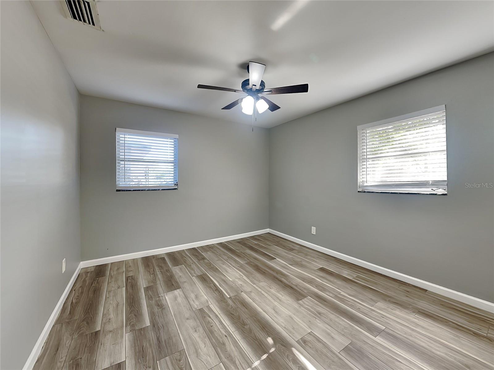 Image 11 of 14 For 10916 14th Street