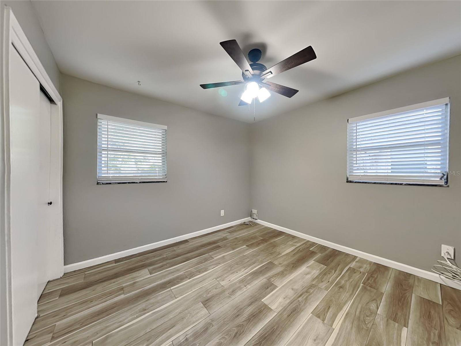 Image 8 of 14 For 10916 14th Street