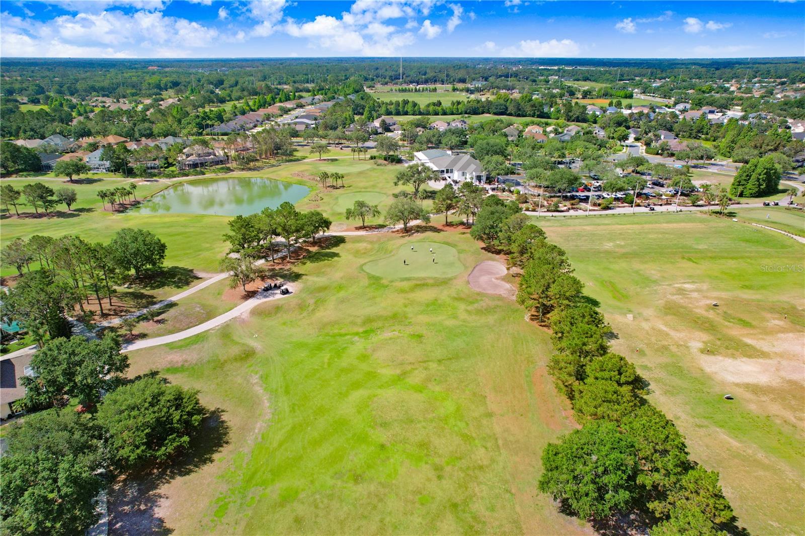 Listing photo id 63 for 23325 Abercorn Lane