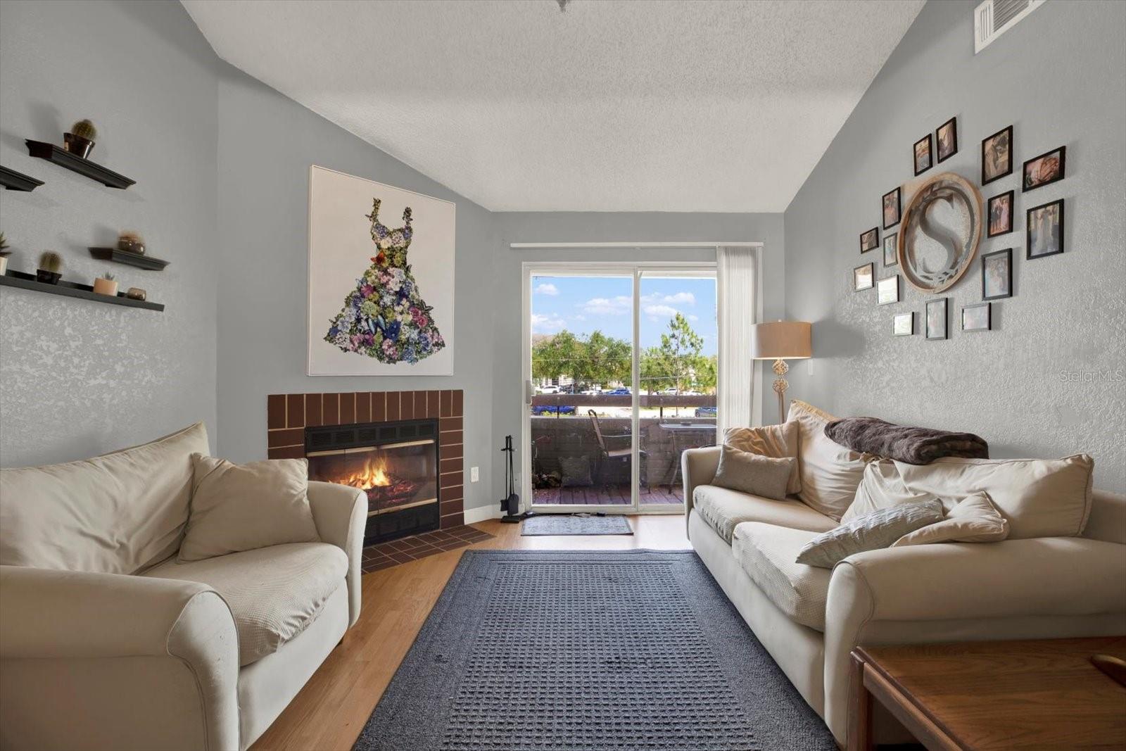 Image 2 of 17 For 10265 Gandy Boulevard N 906