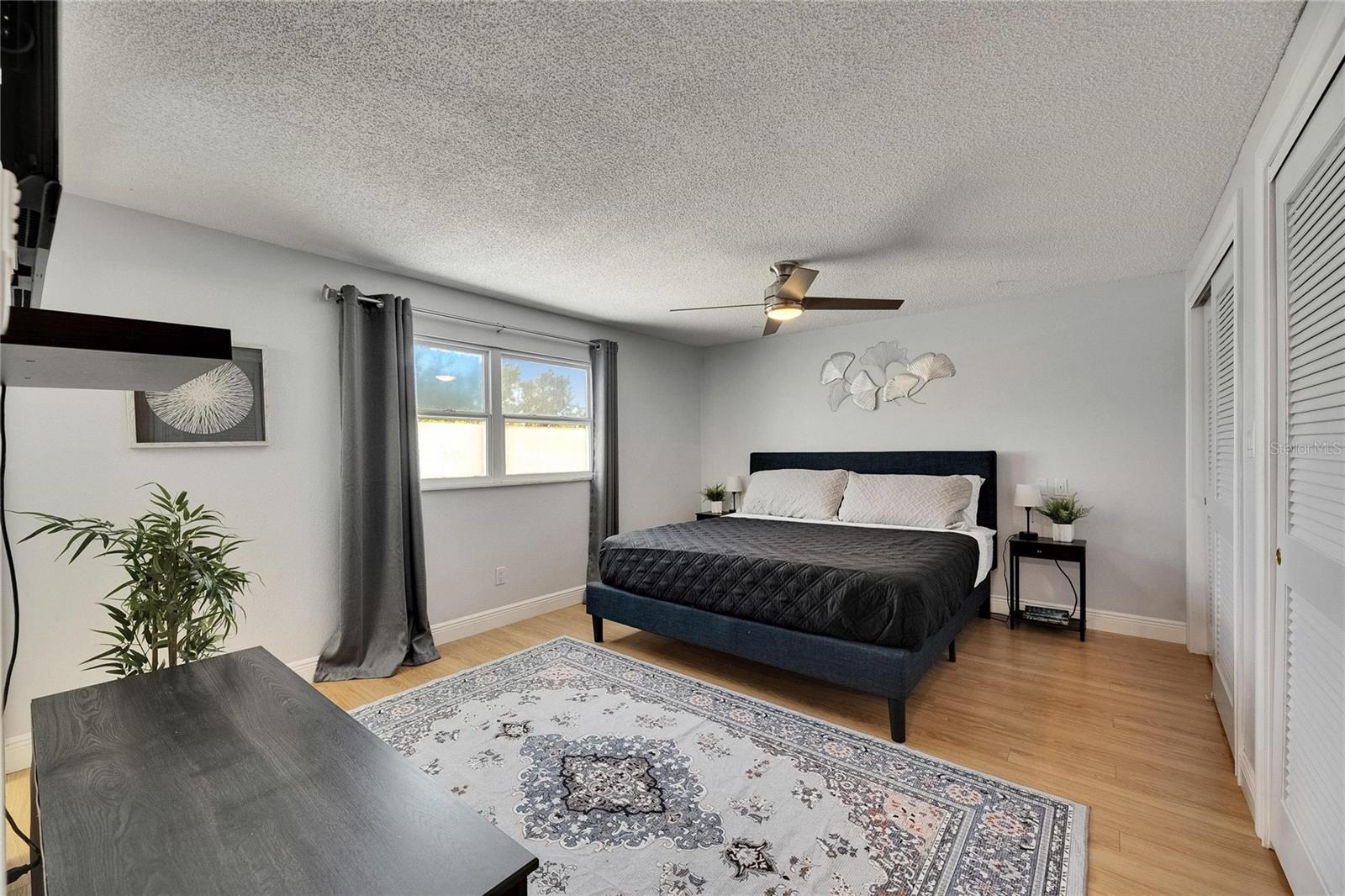 Image 20 of 39 For 4710 Travertine Drive