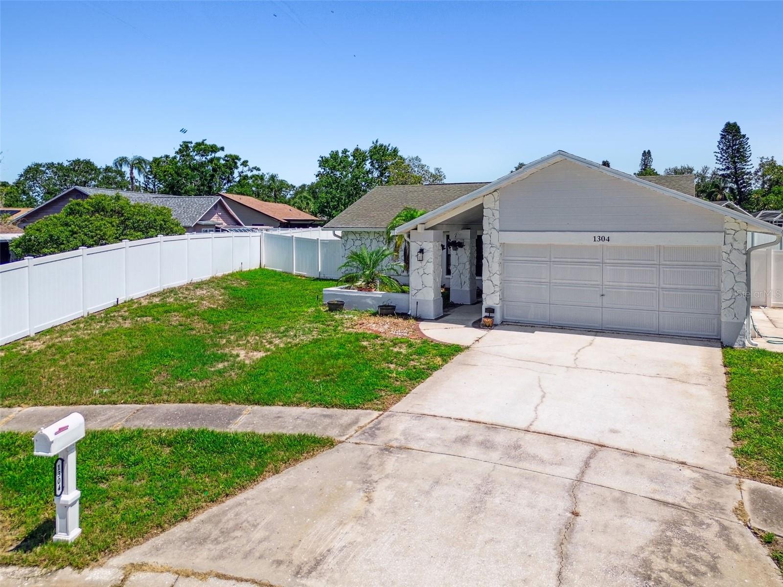Details for 1304 Cedar Court, TARPON SPRINGS, FL 34689