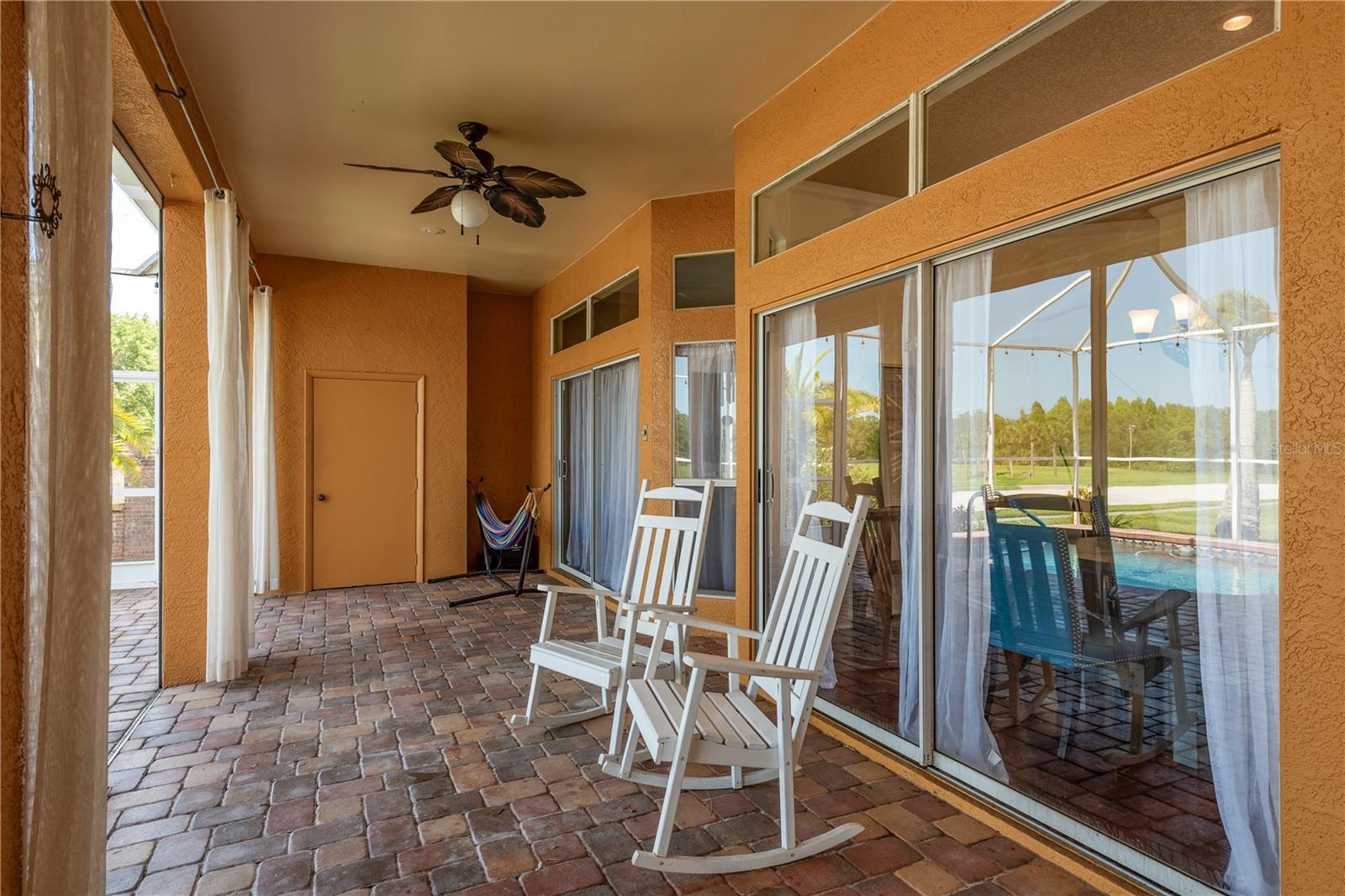Image 33 of 48 For 800 Belted Kingfisher Drive S