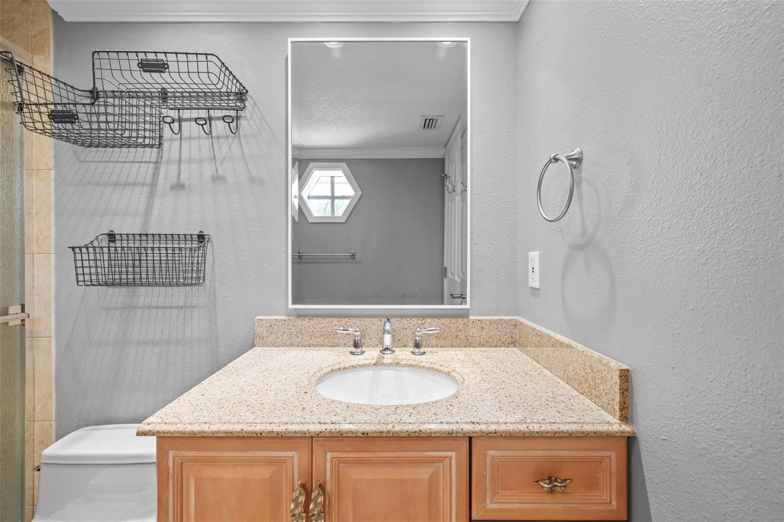 Image 34 of 83 For 101 Marina Del Rey Court