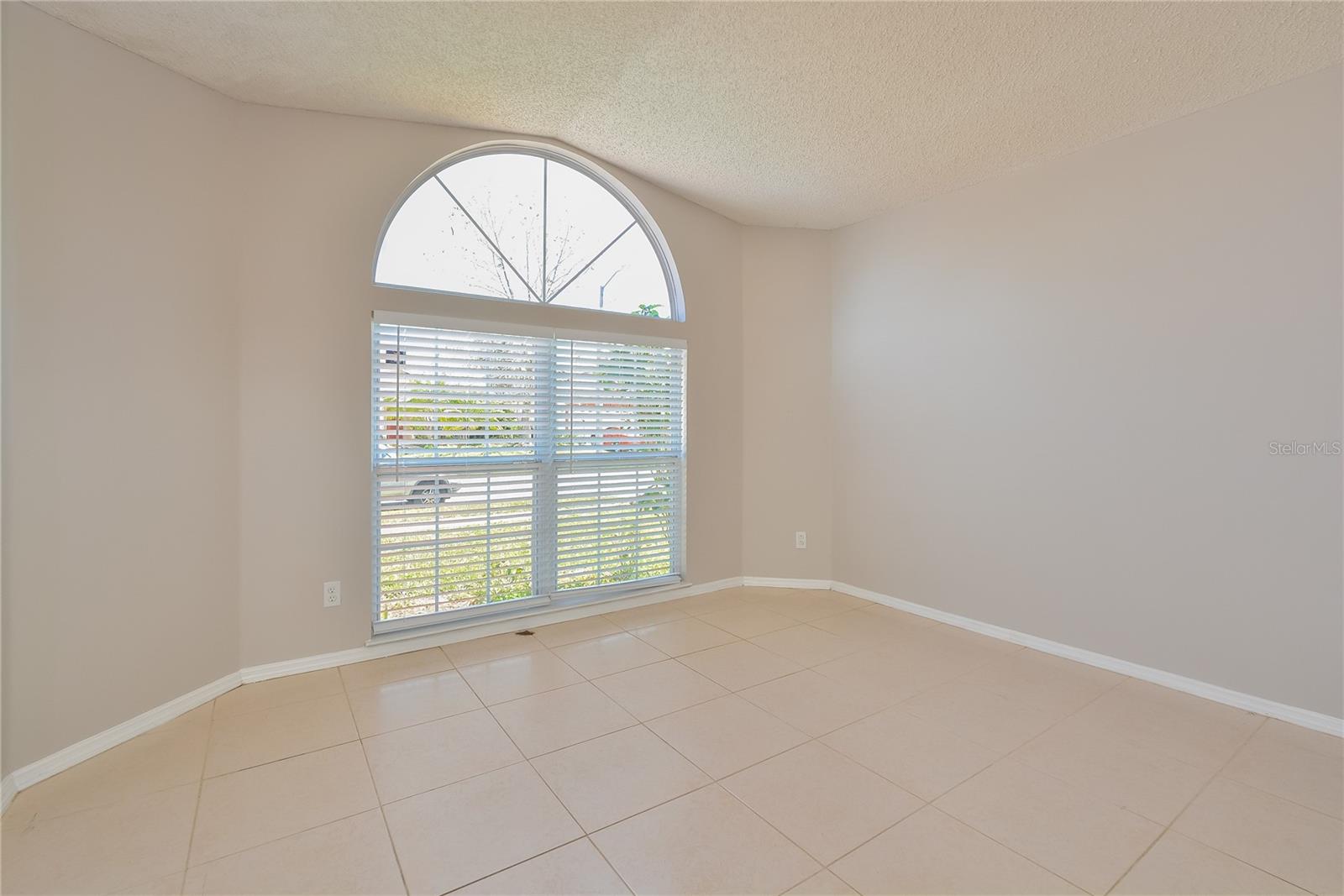 Image 11 of 15 For 11208 Huxley Avenue