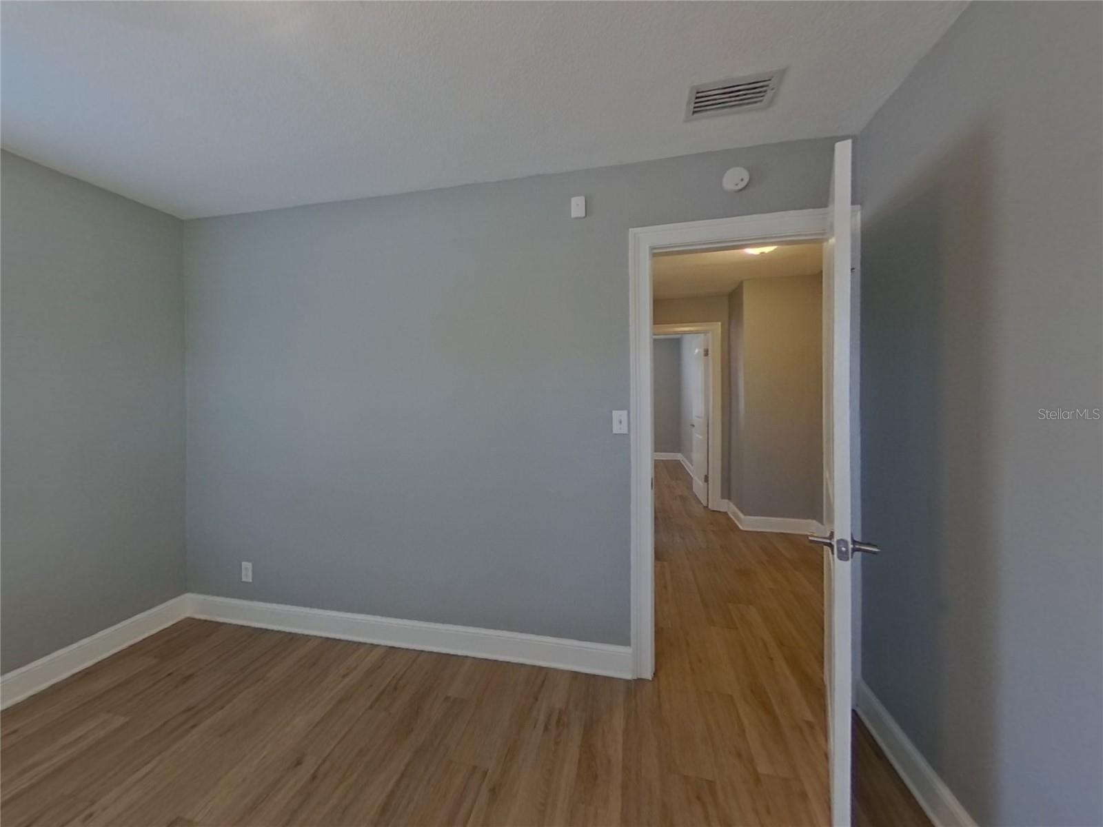 Image 10 of 19 For 3440 18th Street N