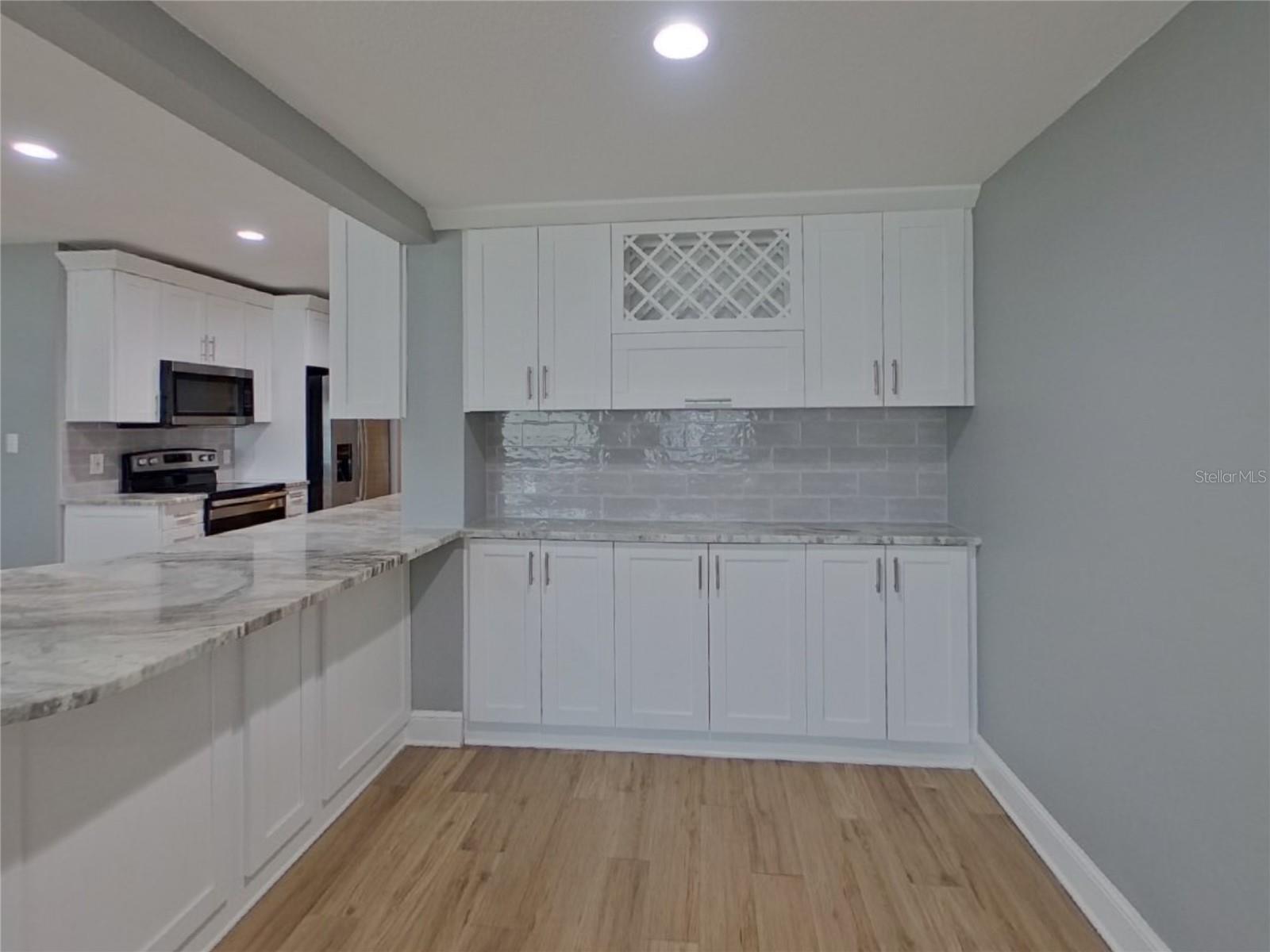 Image 4 of 19 For 3440 18th Street N