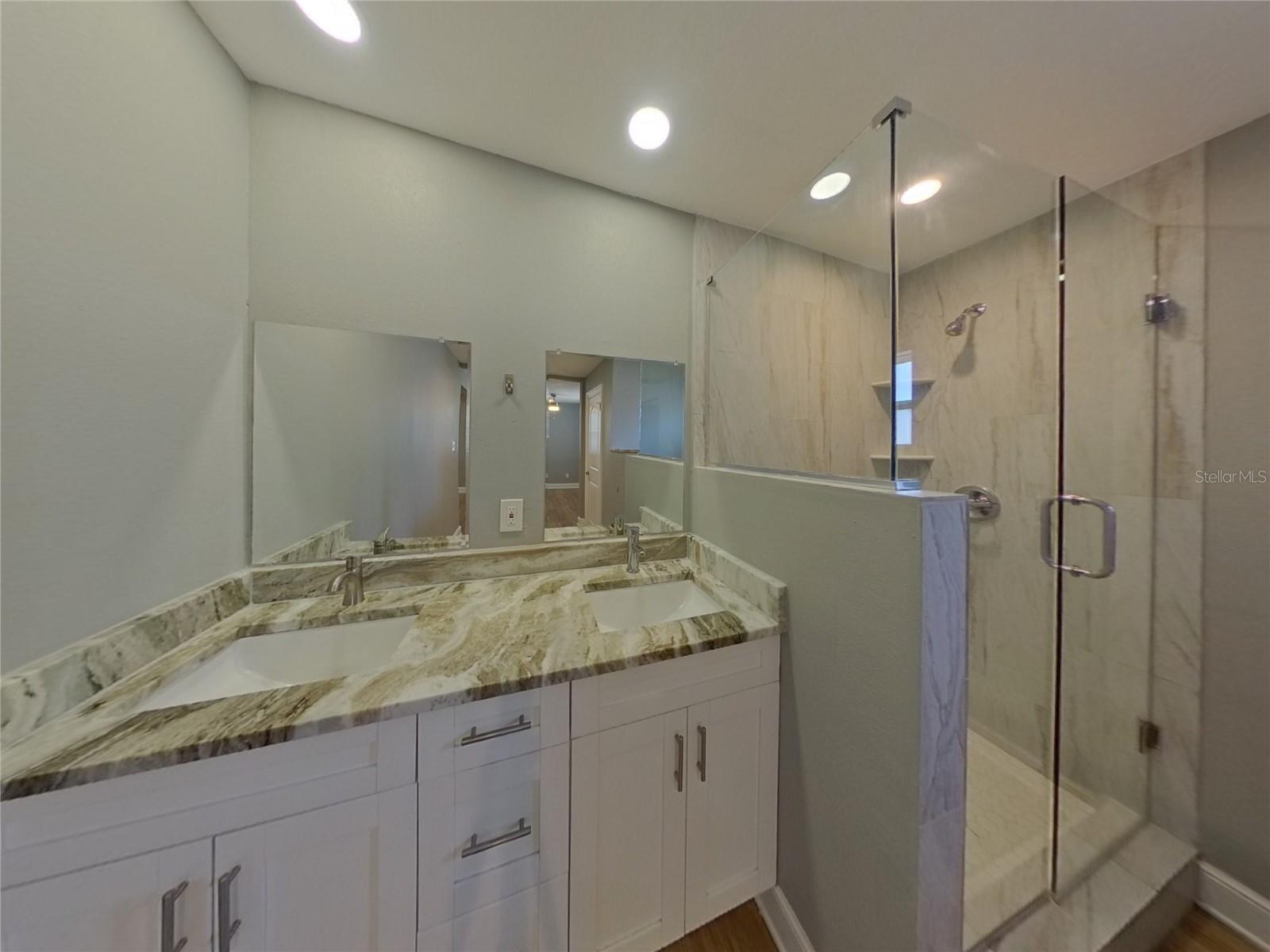 Image 9 of 19 For 3440 18th Street N