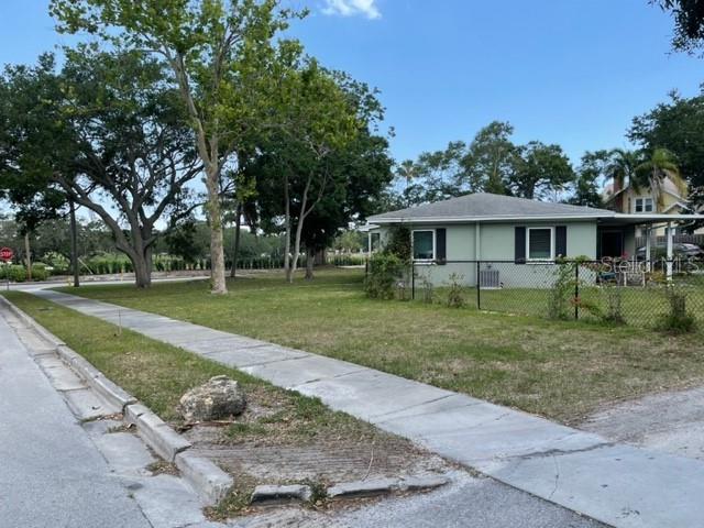 Image 17 of 17 For 709 Indian Rocks Road
