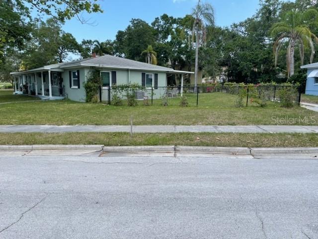 Image 4 of 17 For 709 Indian Rocks Road