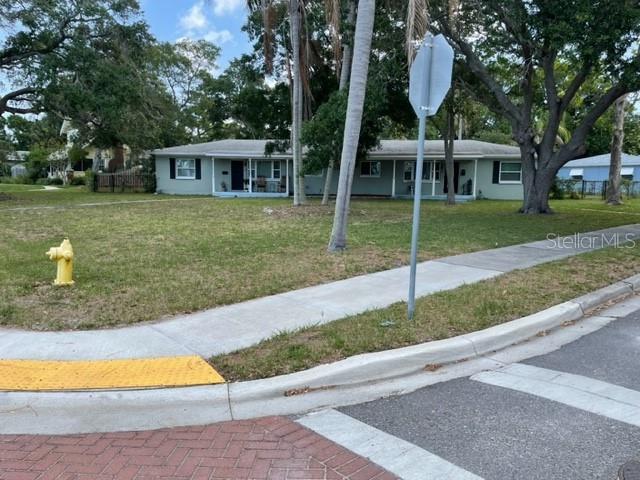 Image 6 of 17 For 709 Indian Rocks Road