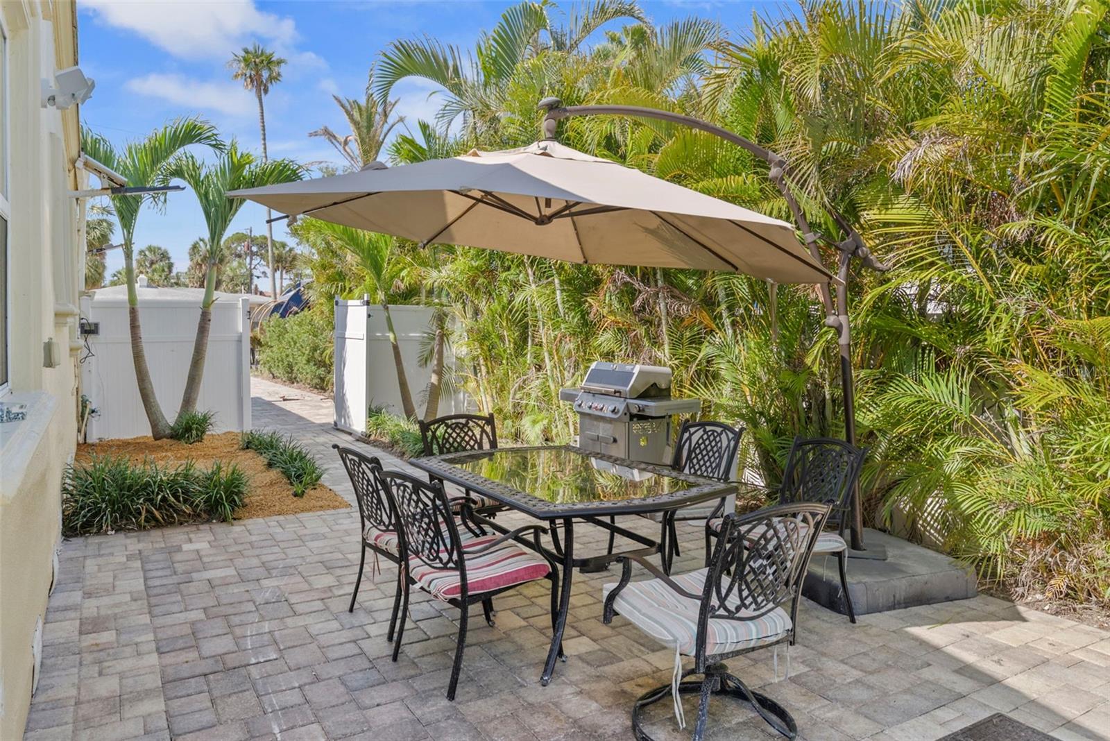 Image 43 of 49 For 204 44th Avenue
