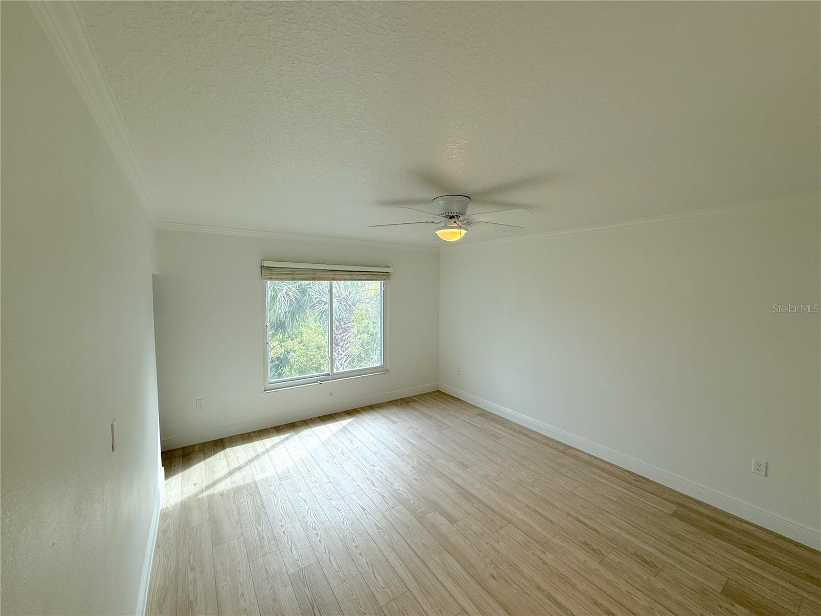 Image 16 of 24 For 4560 Rickover Court