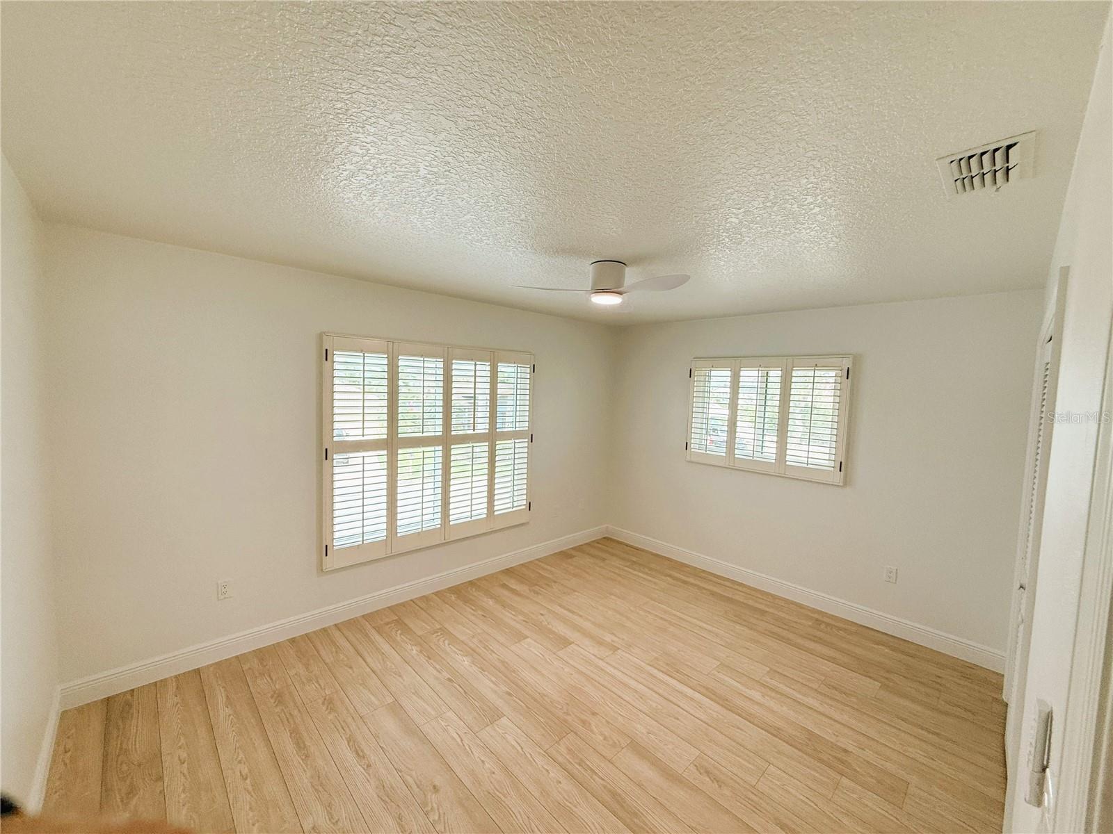 Image 19 of 24 For 4560 Rickover Court