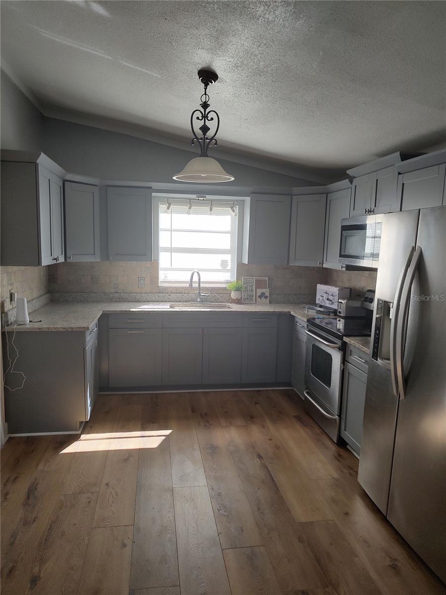 Image 7 of 14 For 8502 20th Street