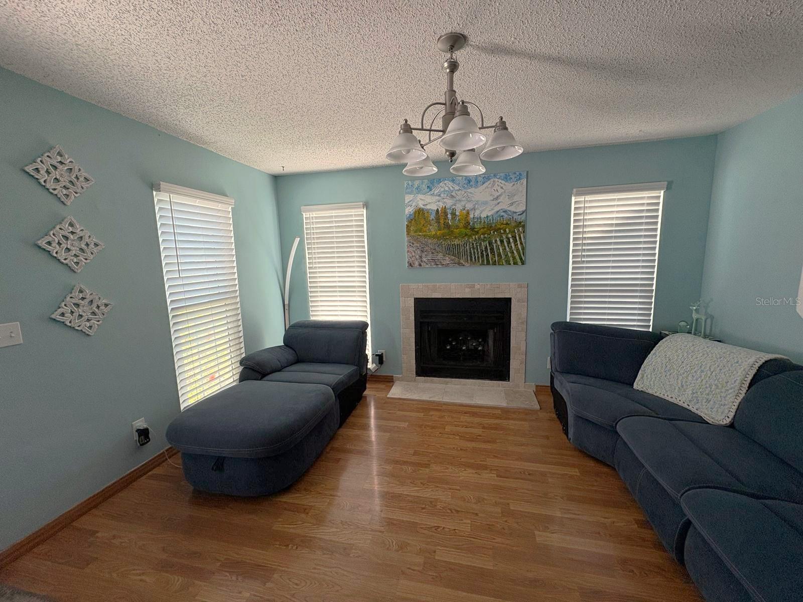 Image 14 of 64 For 10775 Glen Ellen Drive