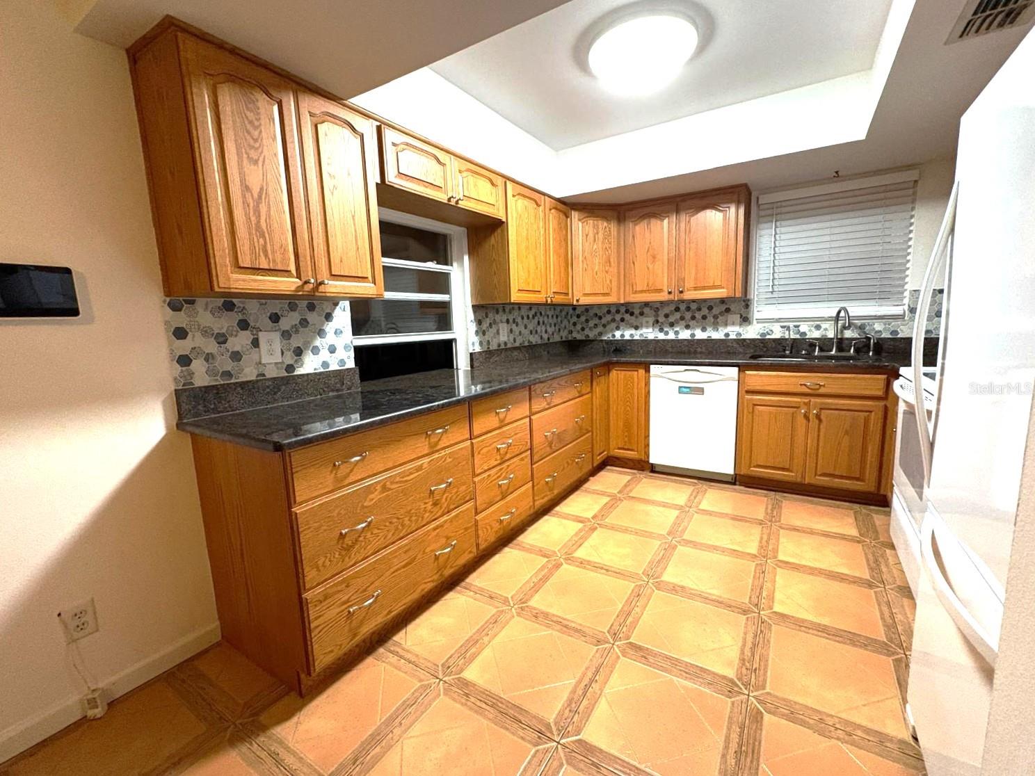 Image 19 of 64 For 10775 Glen Ellen Drive
