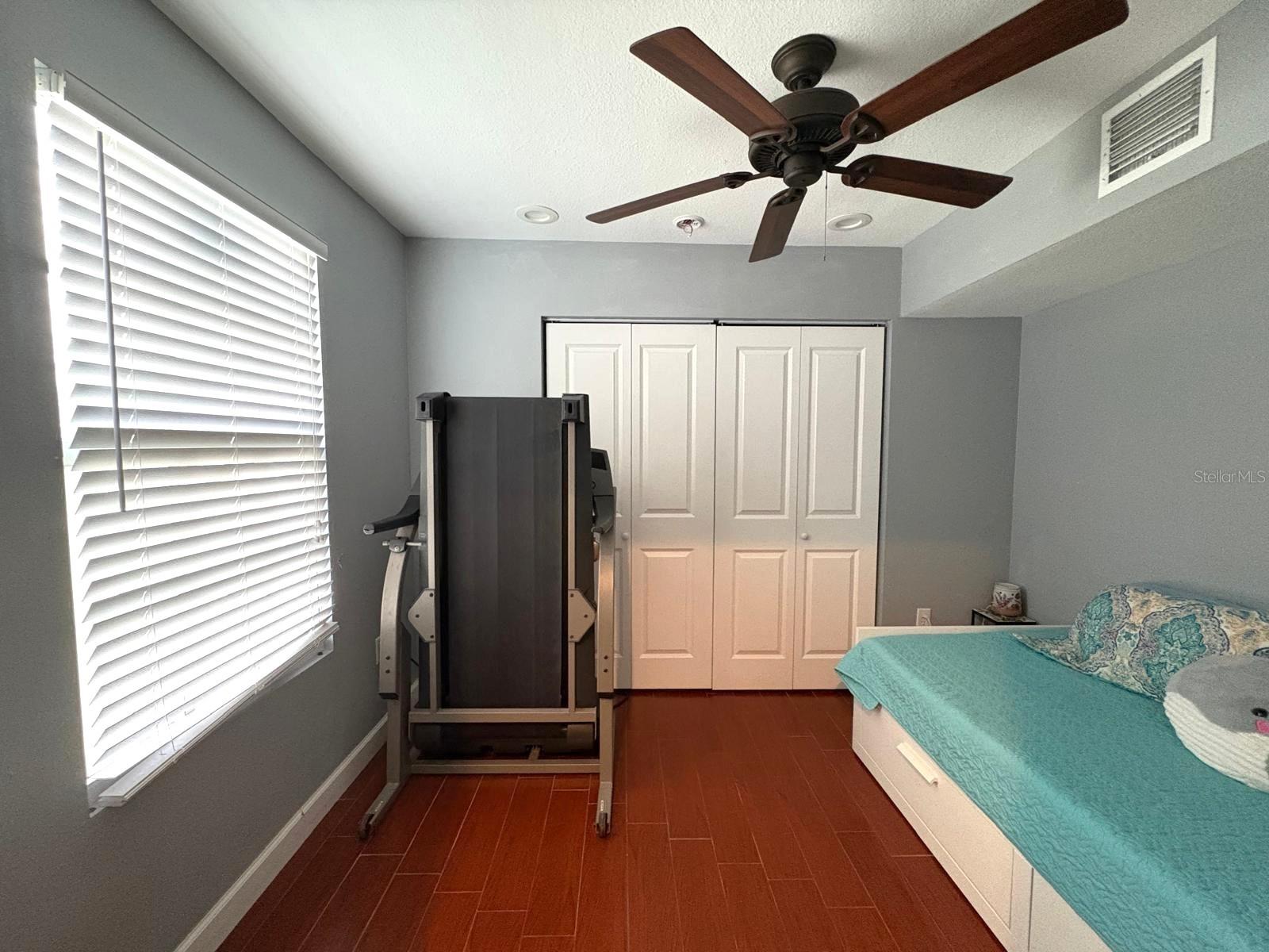 Image 32 of 64 For 10775 Glen Ellen Drive