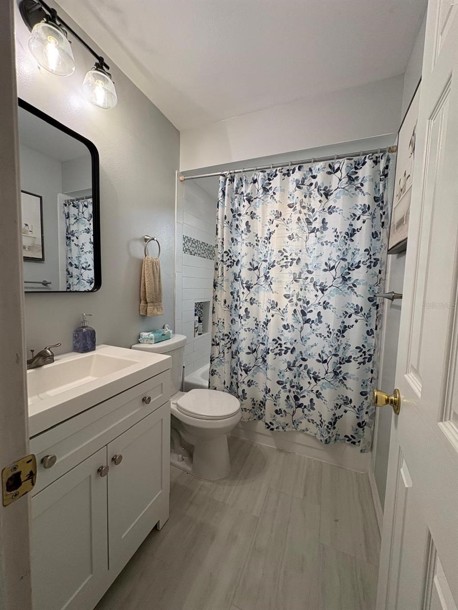 Image 35 of 64 For 10775 Glen Ellen Drive