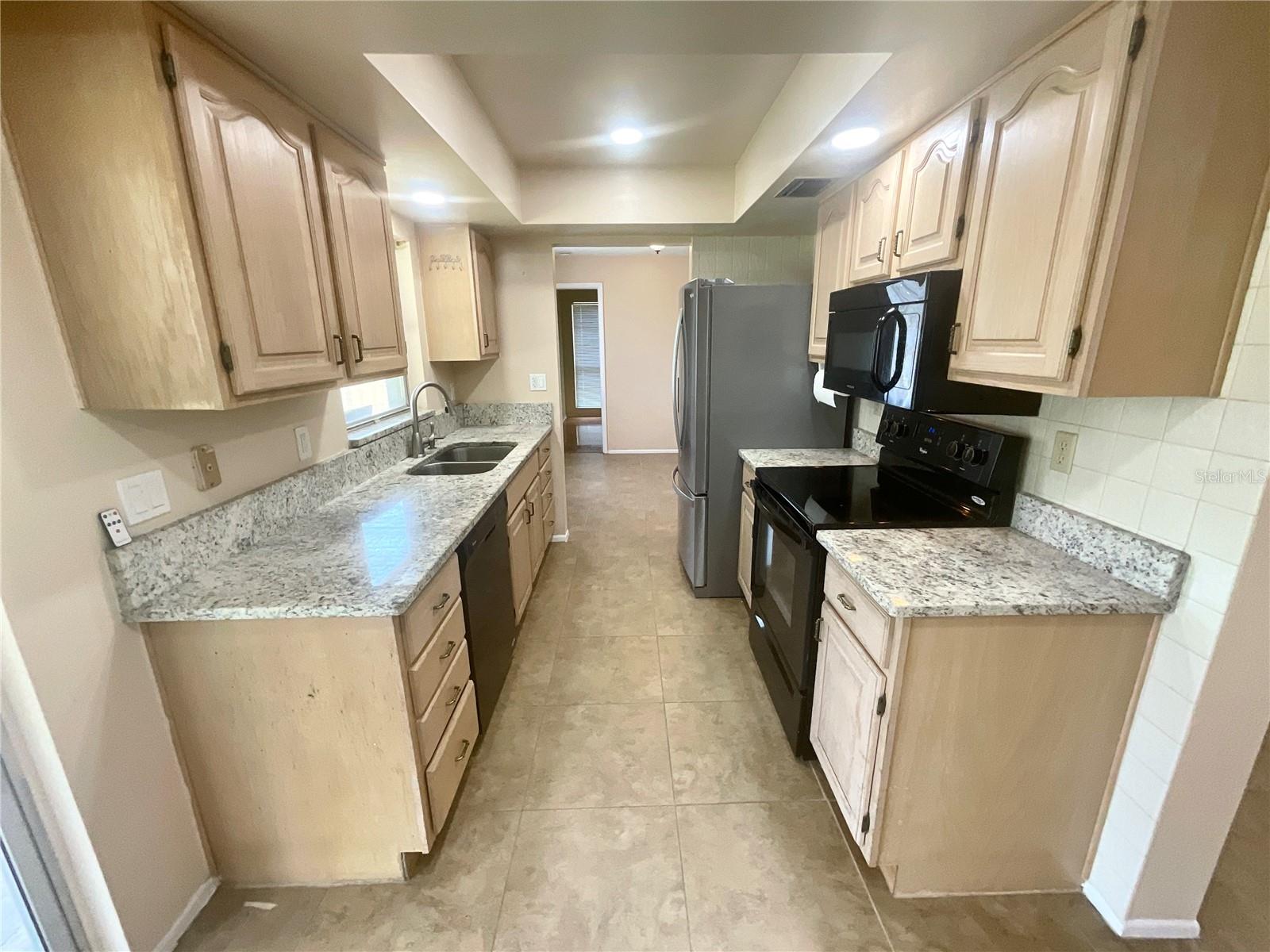 Image 2 of 26 For 2239 Tulip Tree Lane