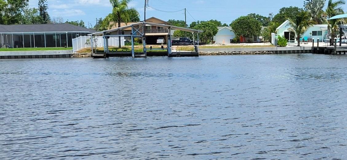 Image 2 of 6 For 814 Blue Heron Boulevard