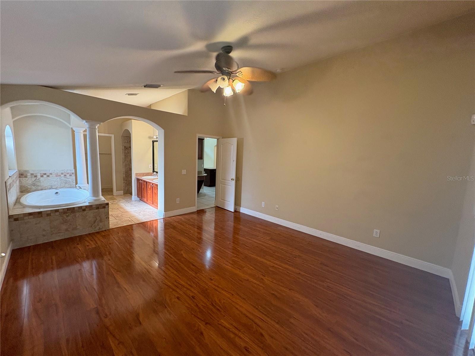 Image 18 of 32 For 6117 Whimbrelwood Drive