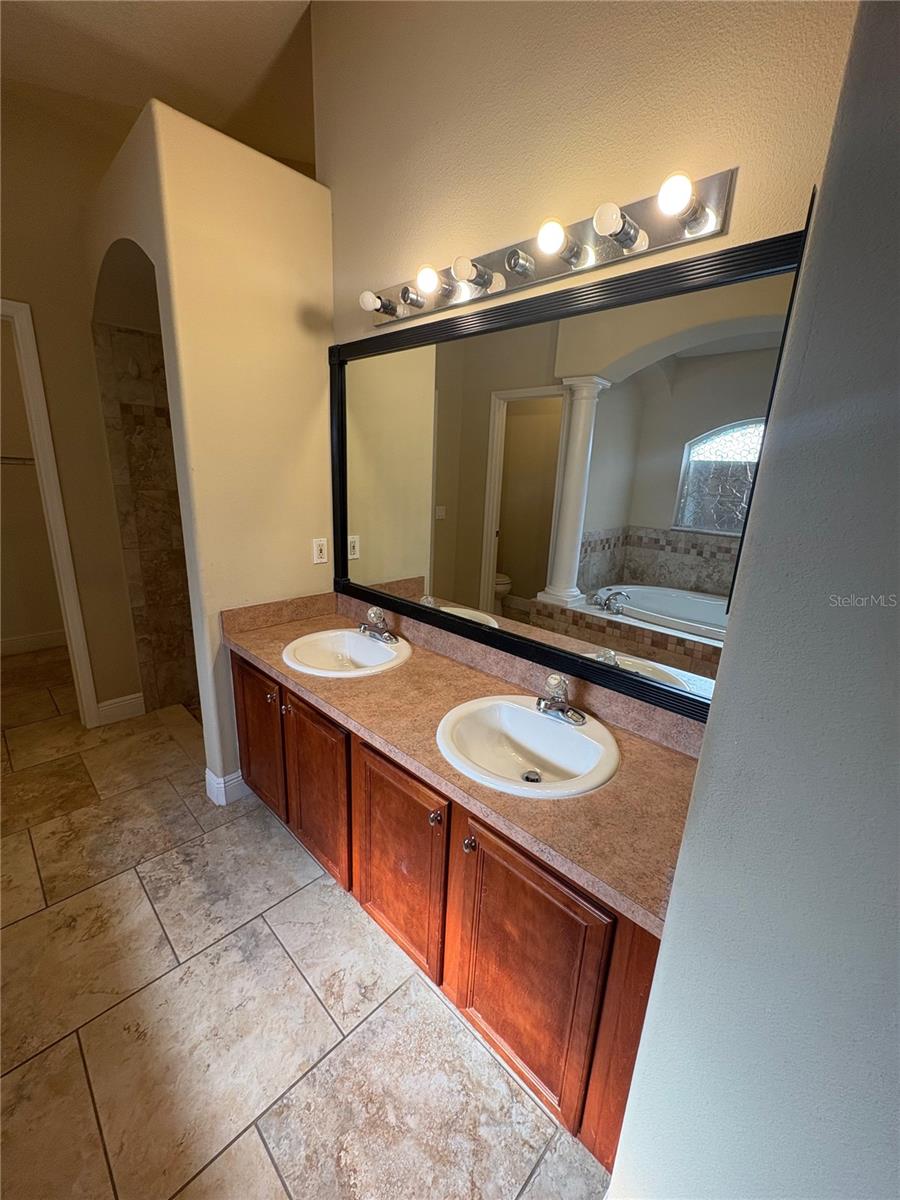 Image 21 of 32 For 6117 Whimbrelwood Drive