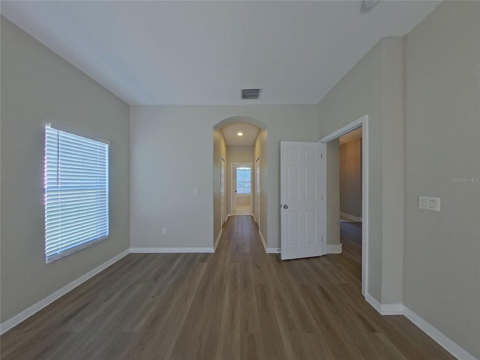 Image 8 of 23 For 1421 Emerald Hill Way