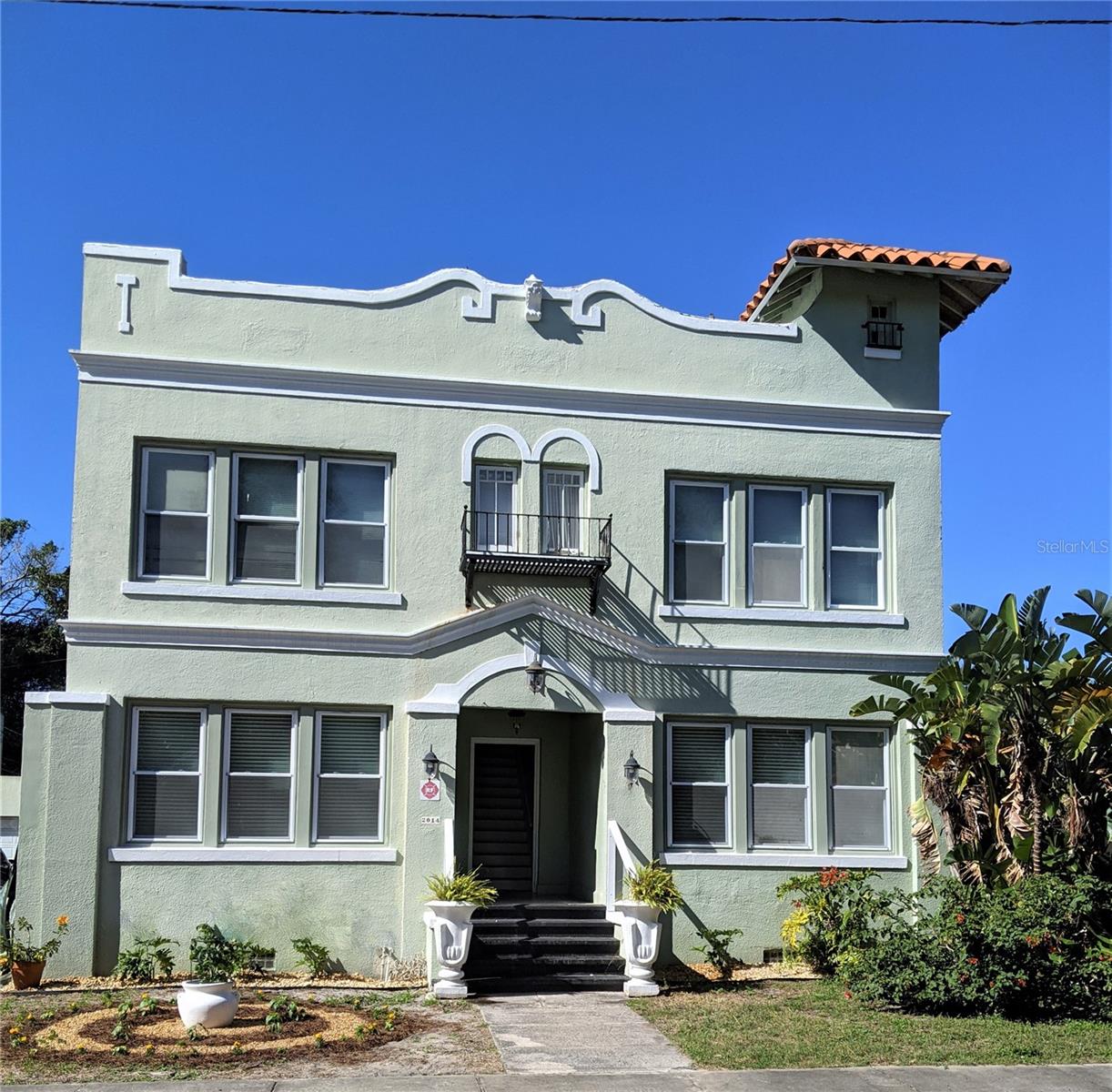 Details for 2006 Jackson Street N 4, ST PETERSBURG, FL 33704