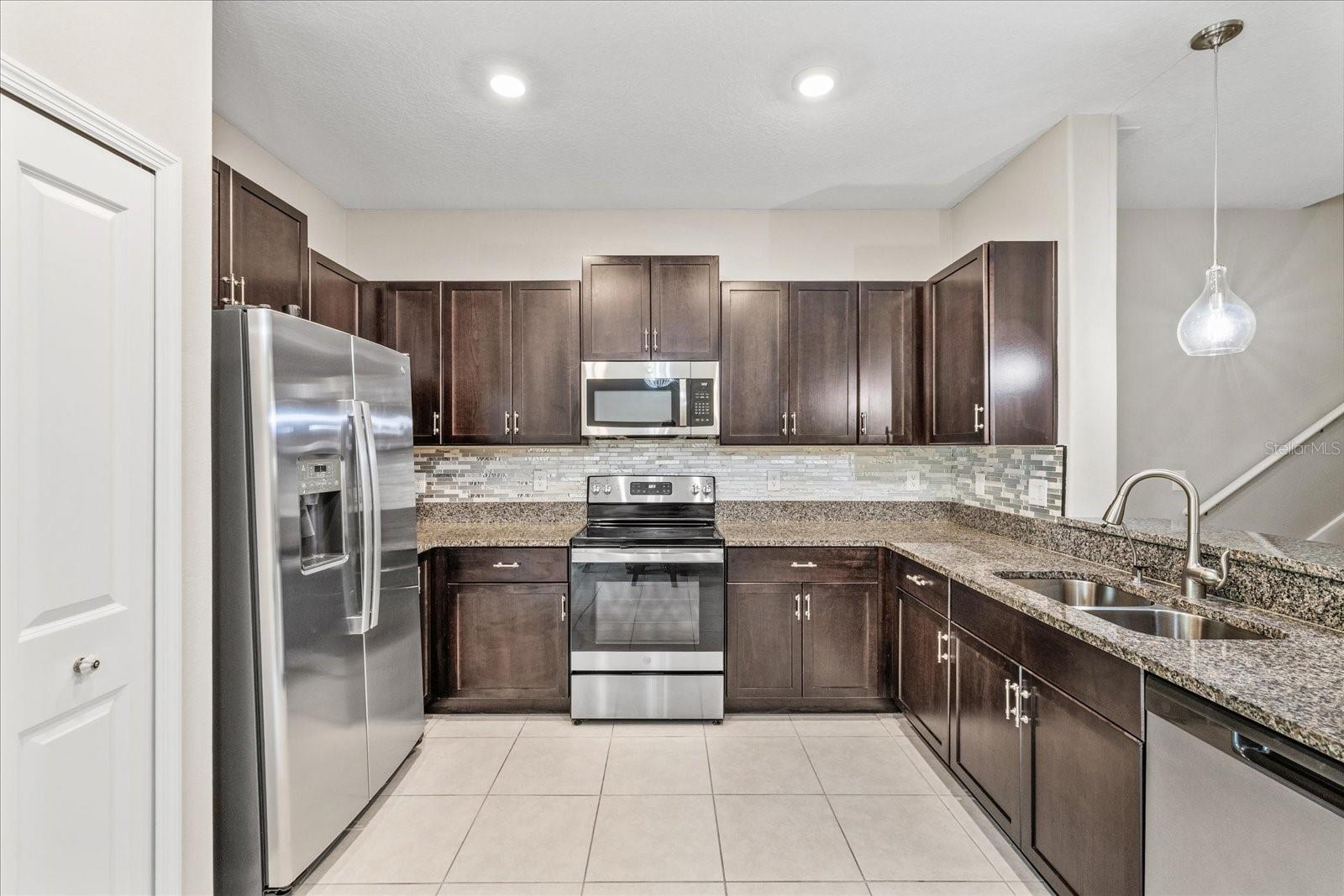 Image 10 of 29 For 10472 Shady Preserve Drive